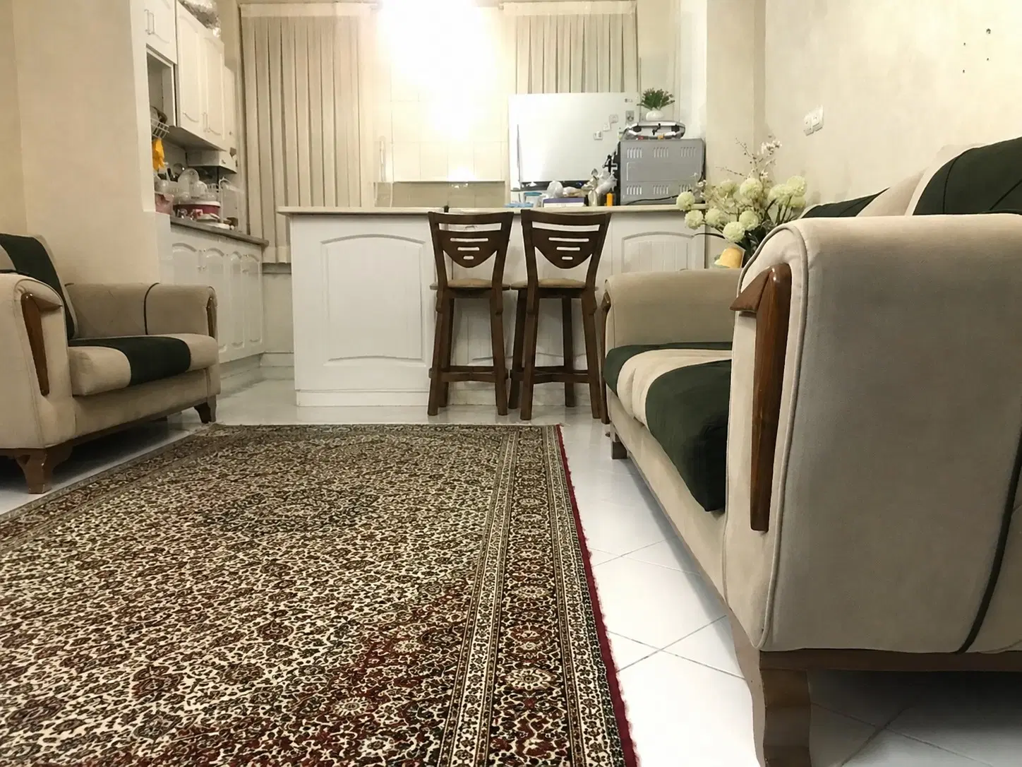 آپارتمان تک واحدی ۶۲ متری با پارکینگ در سبحانی