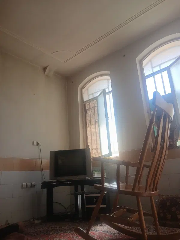 ملک خانه‌ طبقه‌ همکف