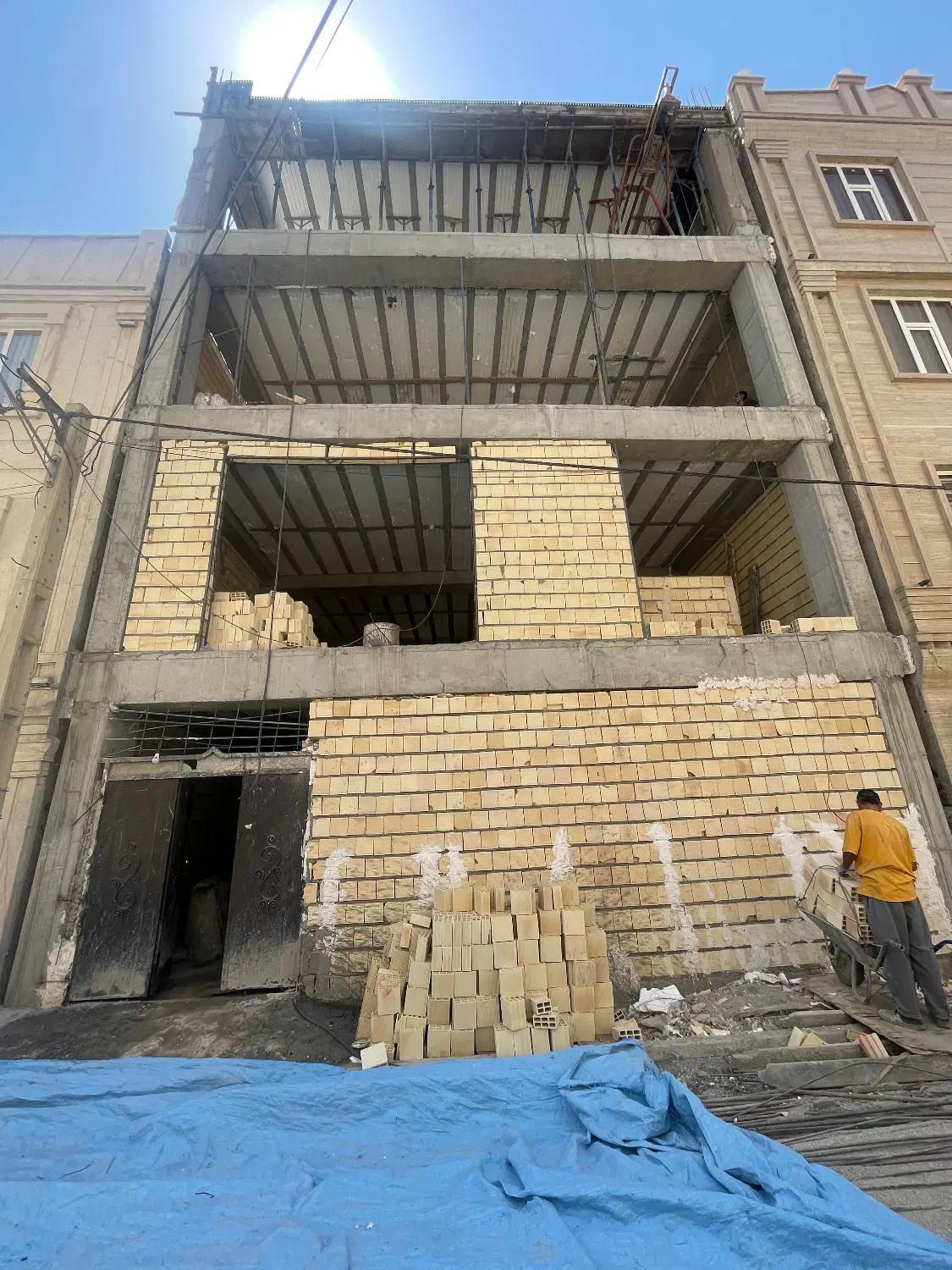 ۱۳۵ متری شهرک صاایران خادم اباد شهریار