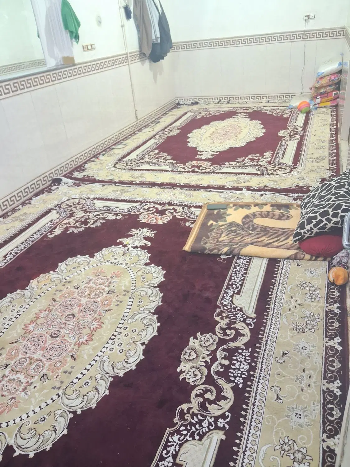 خانه ۲ طبقه پشت قواره تمیز