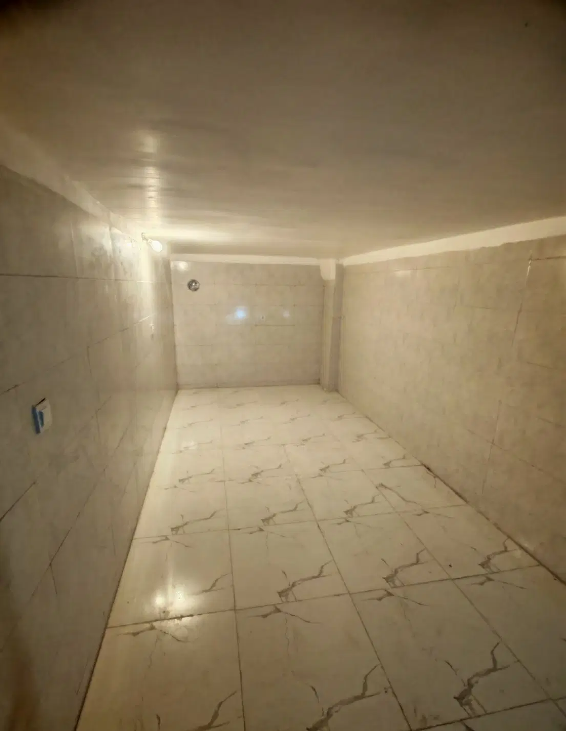 مغازه ۵۰ متری پاپی خالدار