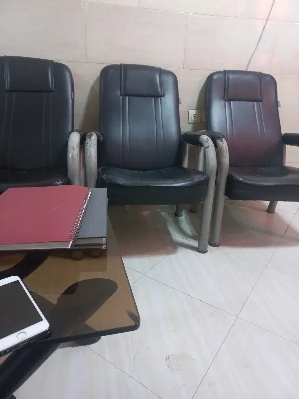 مغازه میدان شریعتی کوچه اصناف املاک هستم