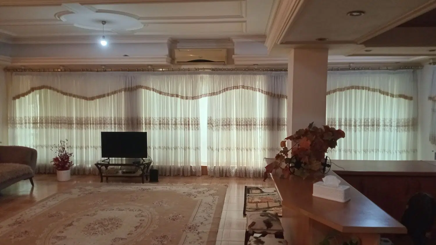 ۲خوابه لوکس اپارتمانی ساحلی مبله.