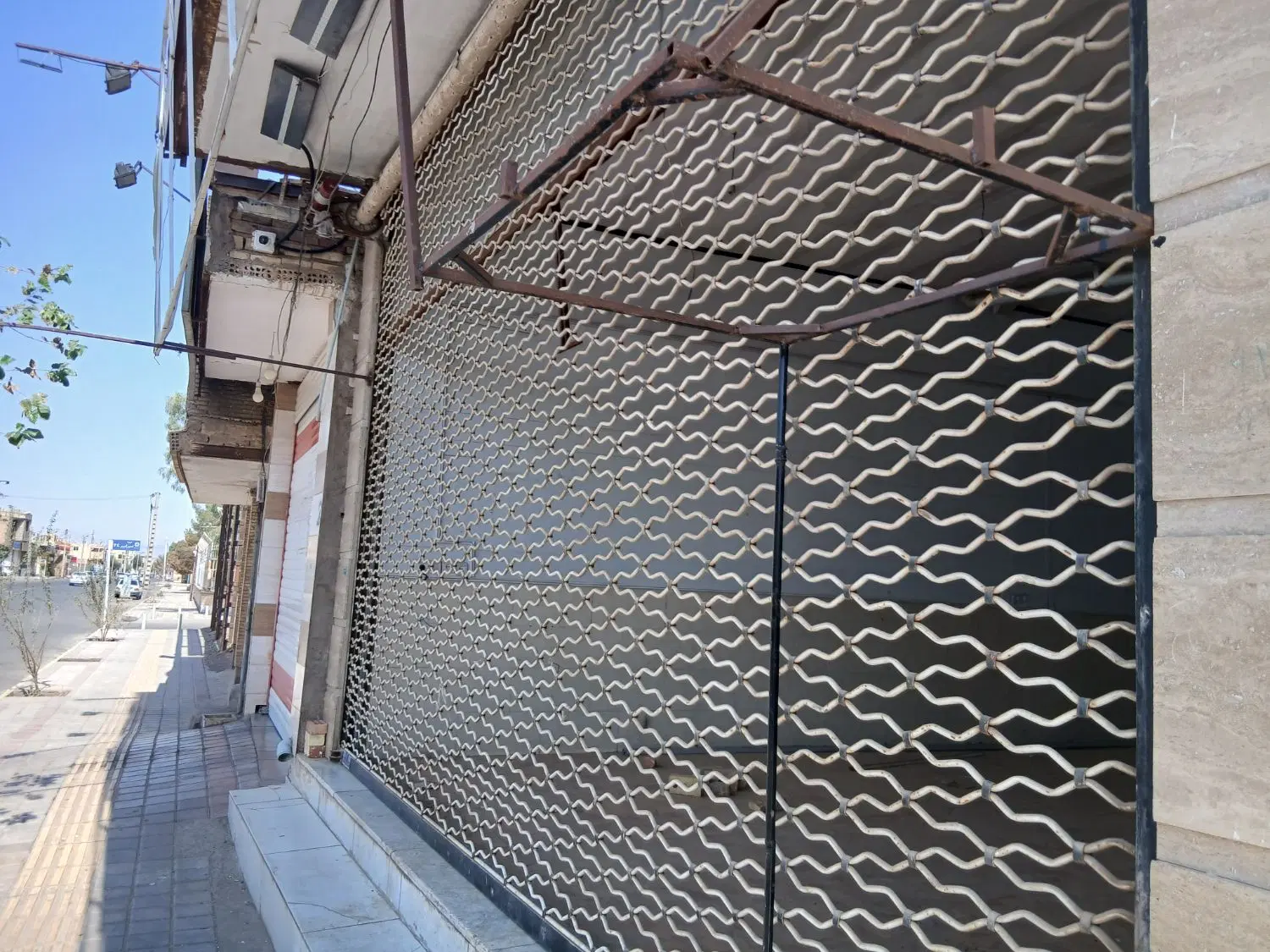 مغازه فروشی امیر کبیر غربی
