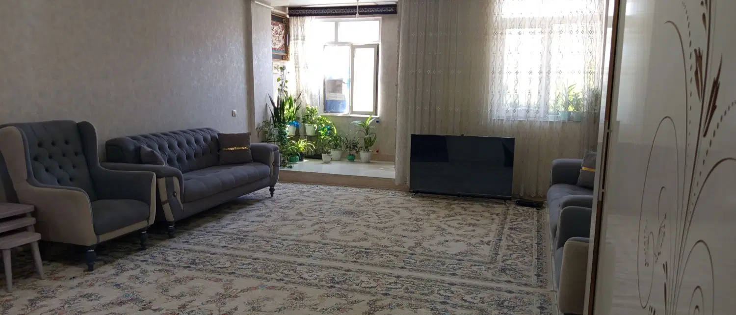 خانه در قار و زمین