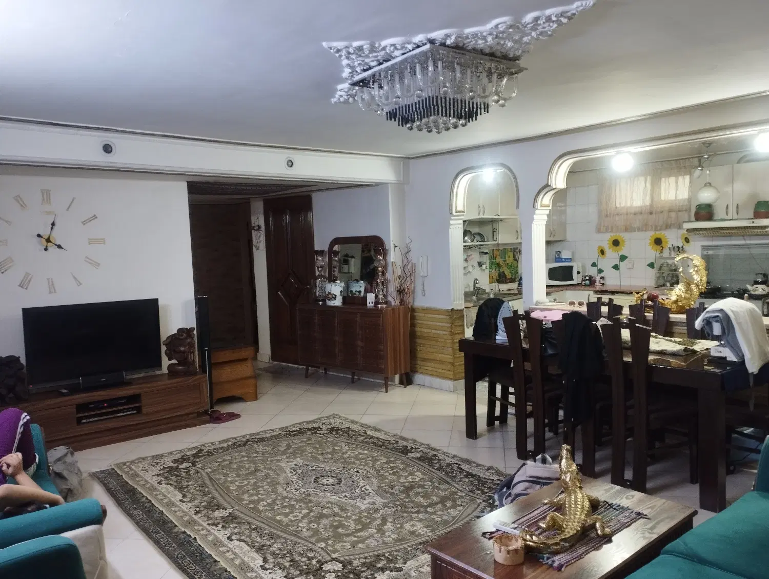 پیروزی سه خواب زیر همکف