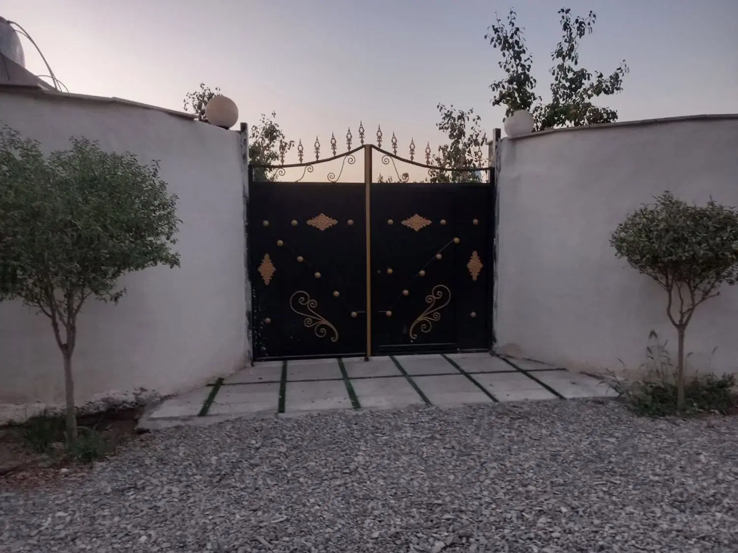 باغ ویلا ۸۰۰ متری