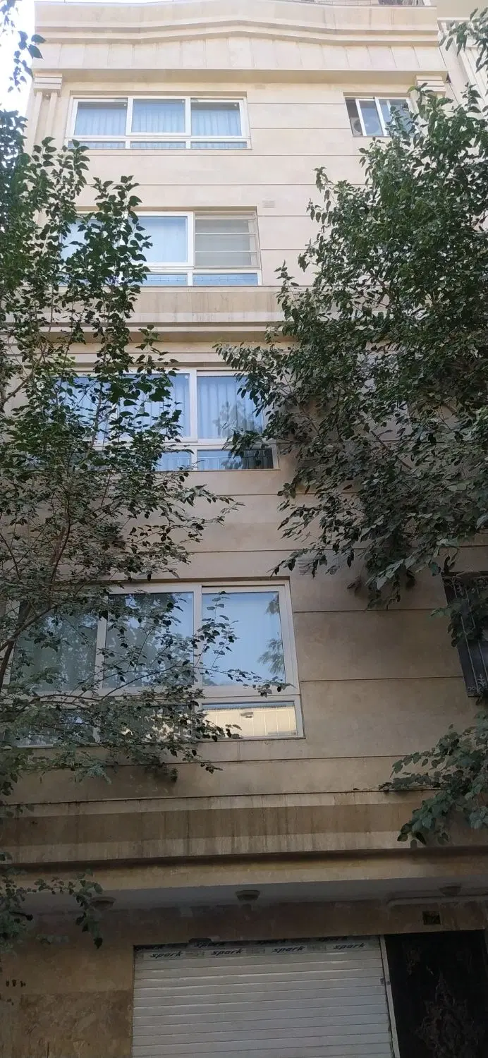 اپارتمان ۱۲۰متری