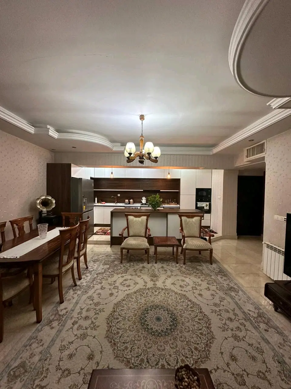 ۷۸متر_فول امکانات_سرمایه‌گذاری_سالن پرده خور