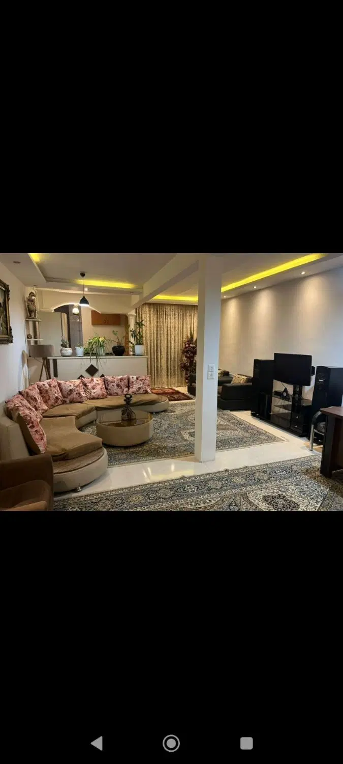 همخانه