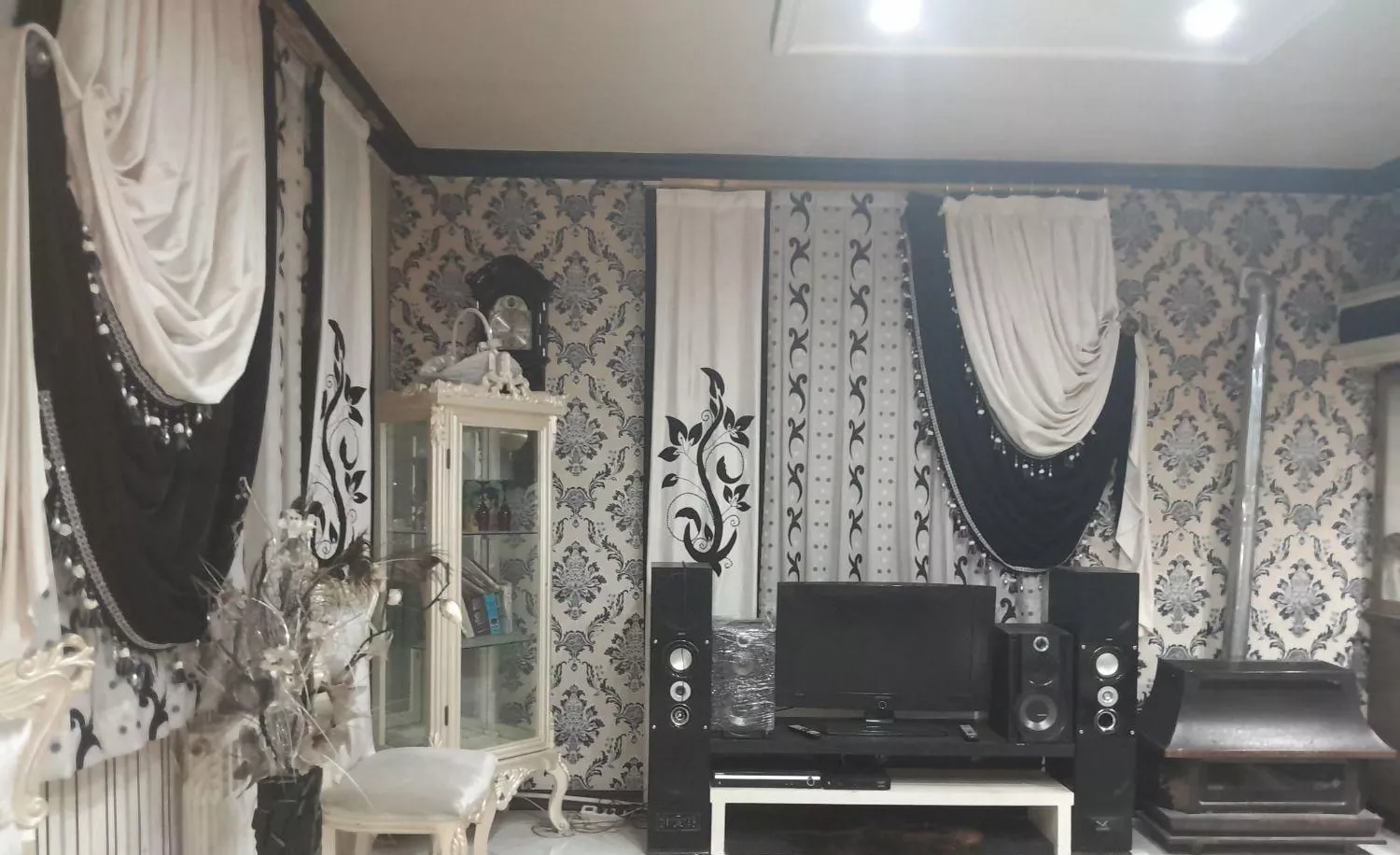 اجاره روزانه_هفتگی_ماهانه ویلا