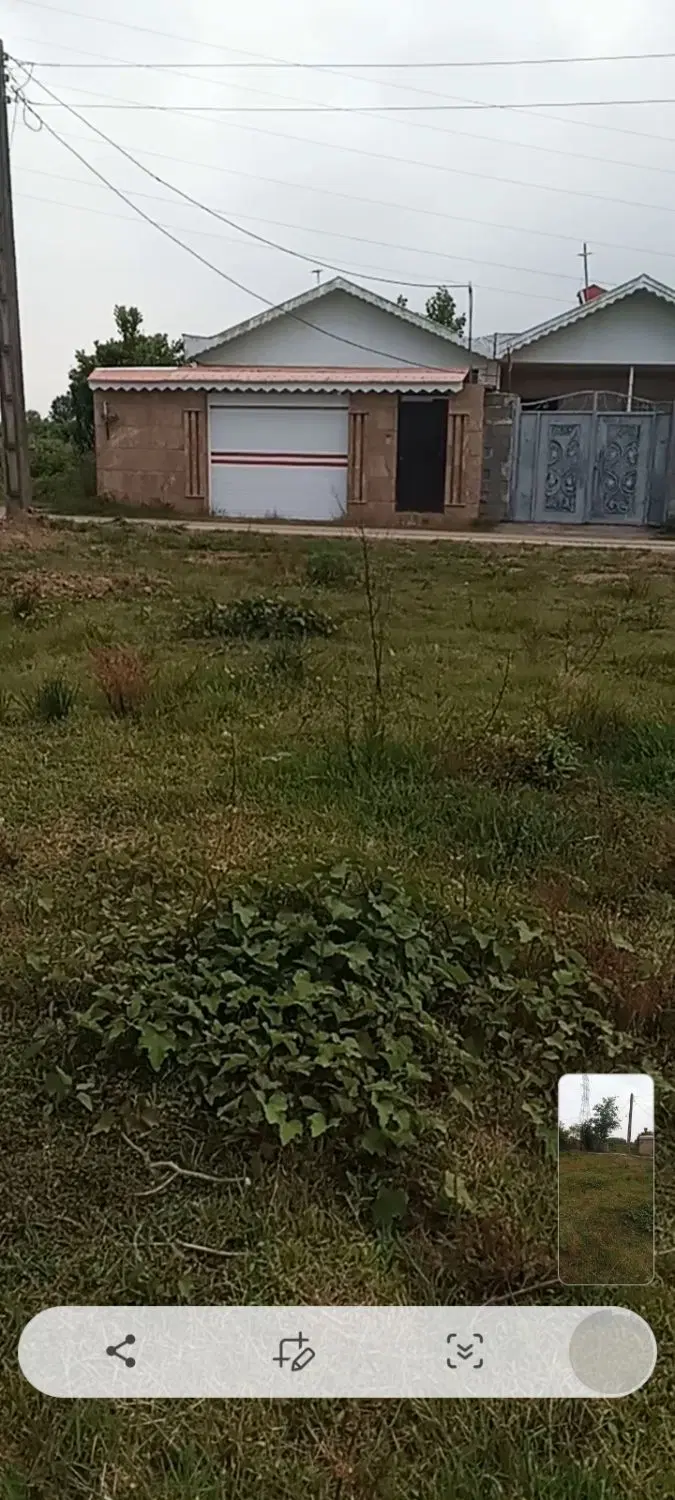 زمین  مسکونی 300 متر با سند
