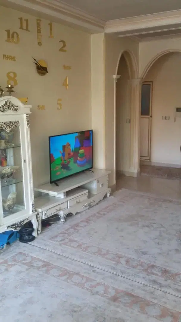 اپارتمان ۹۰ متری گلگشت