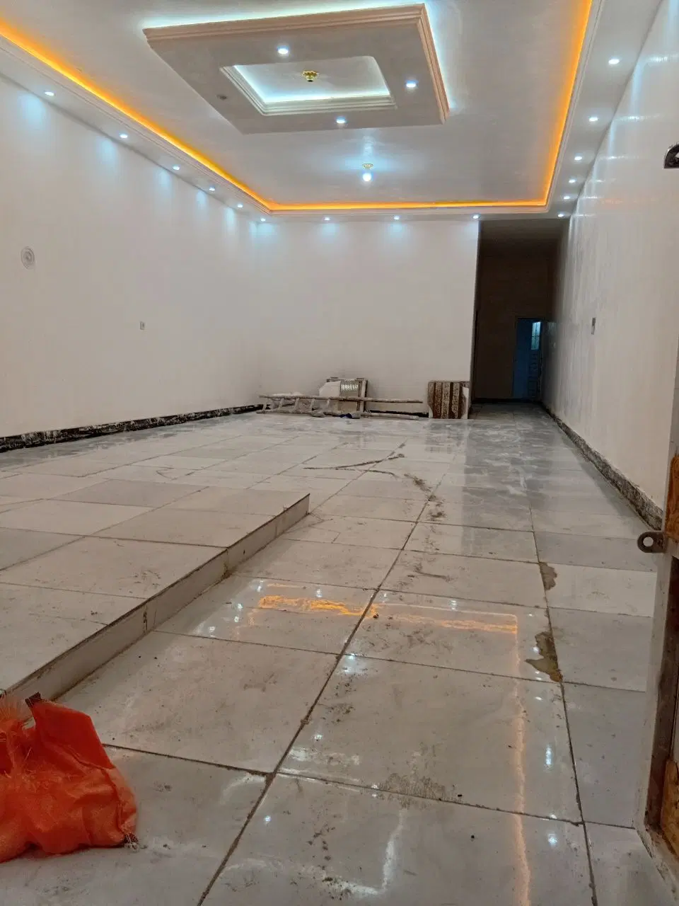 پیش فروش منازل در حال سخت
