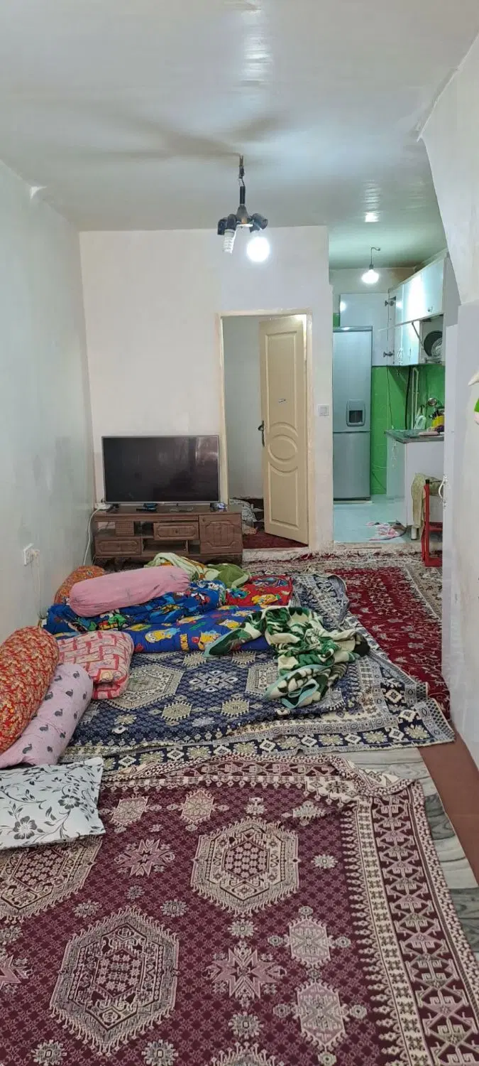 خانه اجاره ای در آخر عباسی همکف راه جدا