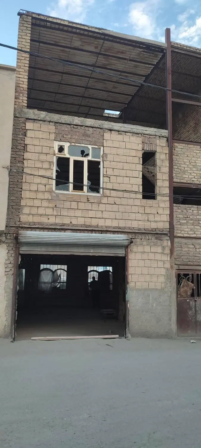 منزل مسکونی.طبقه اول