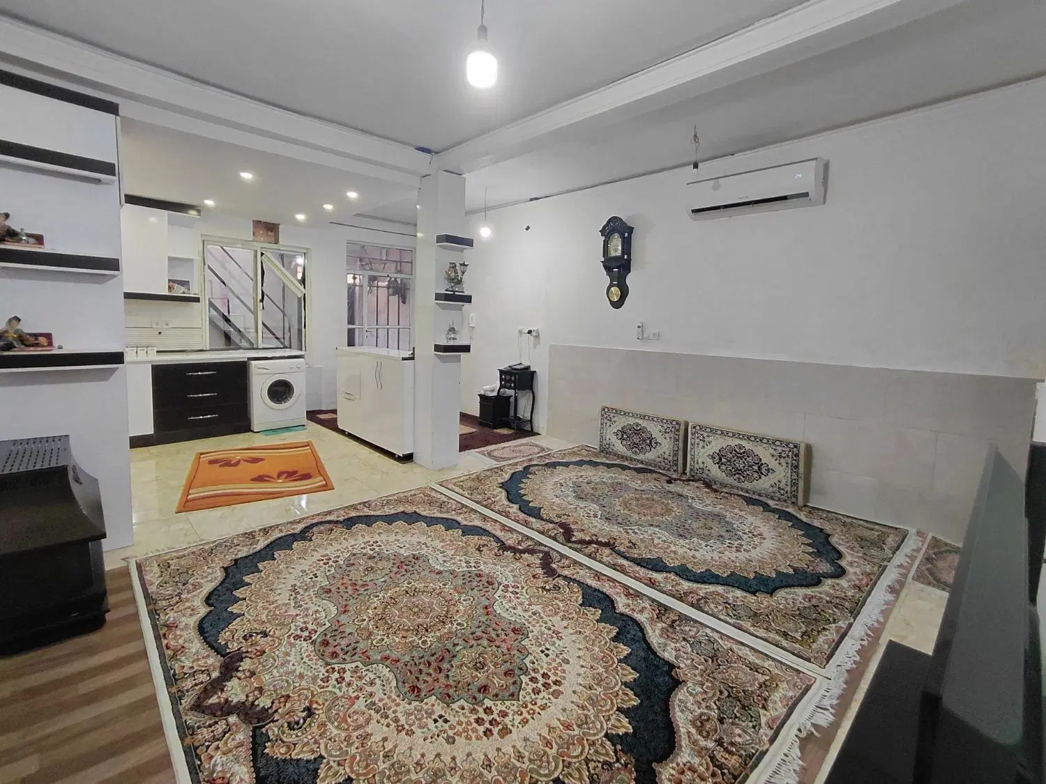 خانه نوساز دوطبقه
