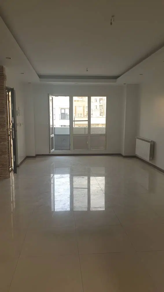 آپارتمان 130 متری سه خوابه
