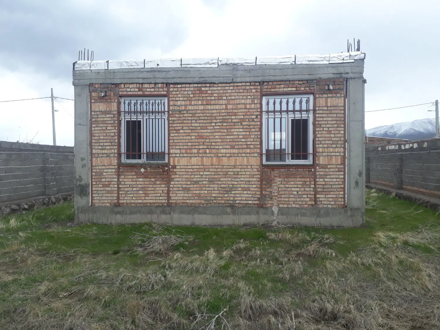 خانه ویلایی در شهرستان سراب روستای مهین