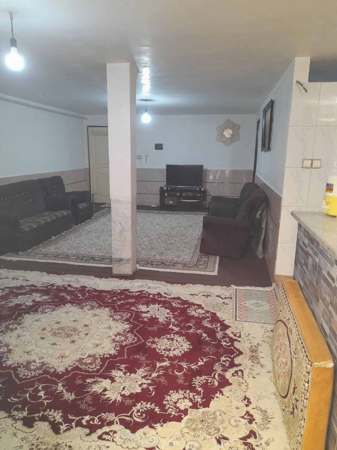 اجاره  واحدهمکف زمینهای‌ رجبی‌ یه خواب.قابل تبدیل