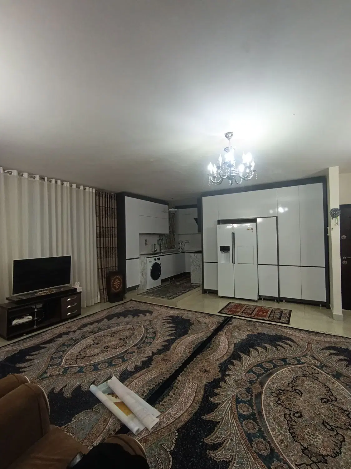 آپارتمان 85متر دو خواب