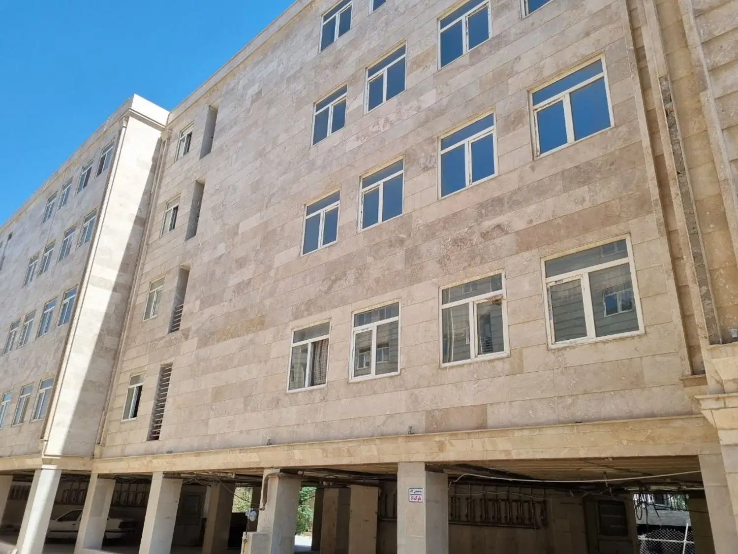 اجاره آپارتمان  ۷۰ متری شهرک گلستان شریف آباد