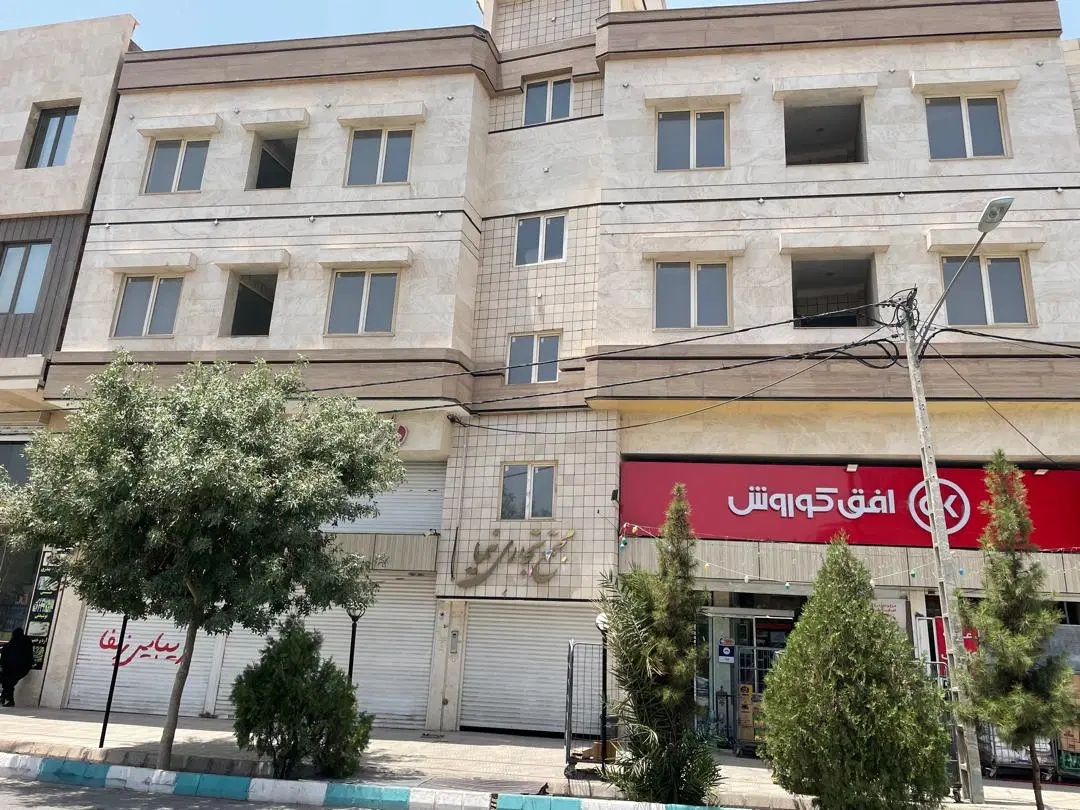 اجاره زیر زمین  خیابان میرزا آقاخان