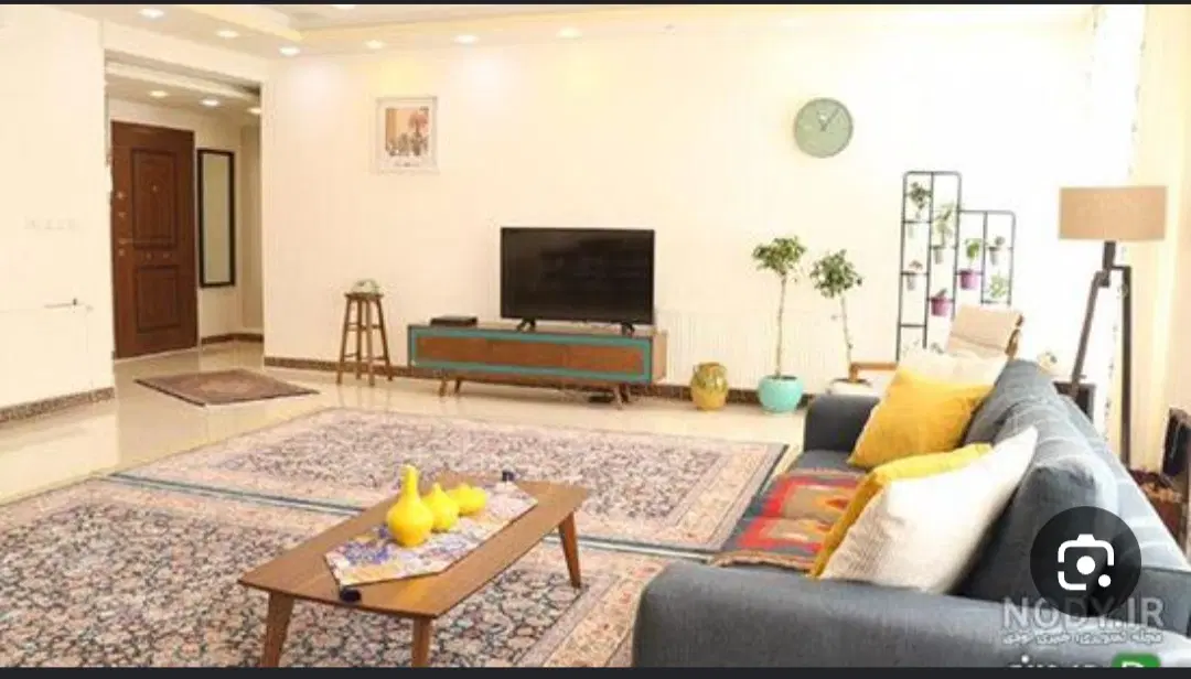 اجاره خانه خیابان ۶۰متری