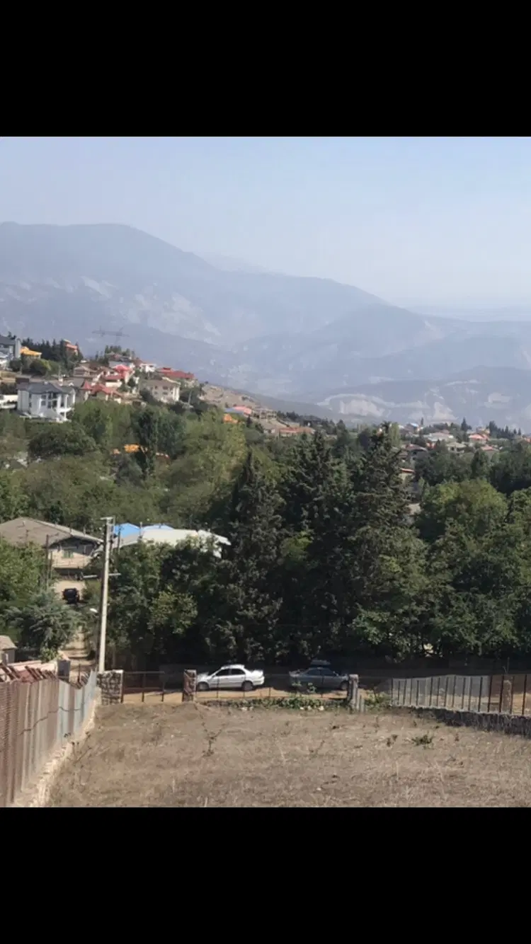 930متر زمین مسکونی بنفشه ده