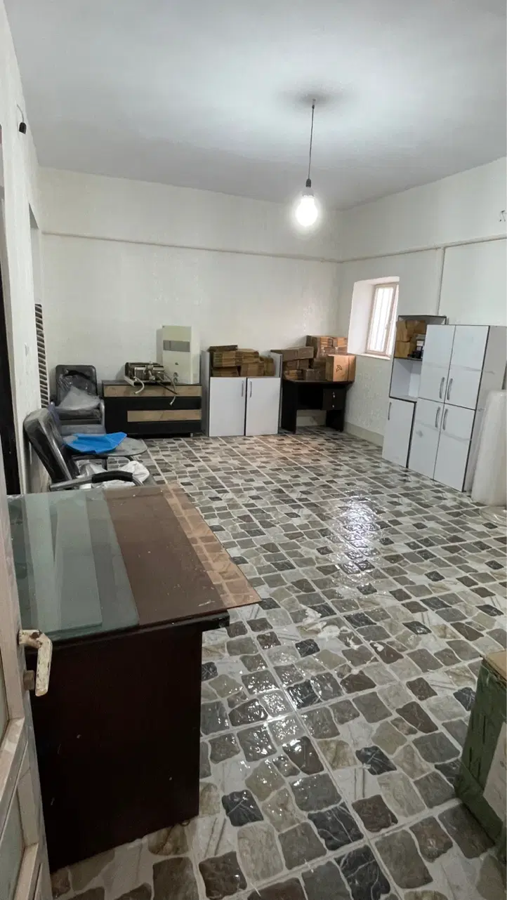 اجاره حیاط ۹۰ متری دربست
