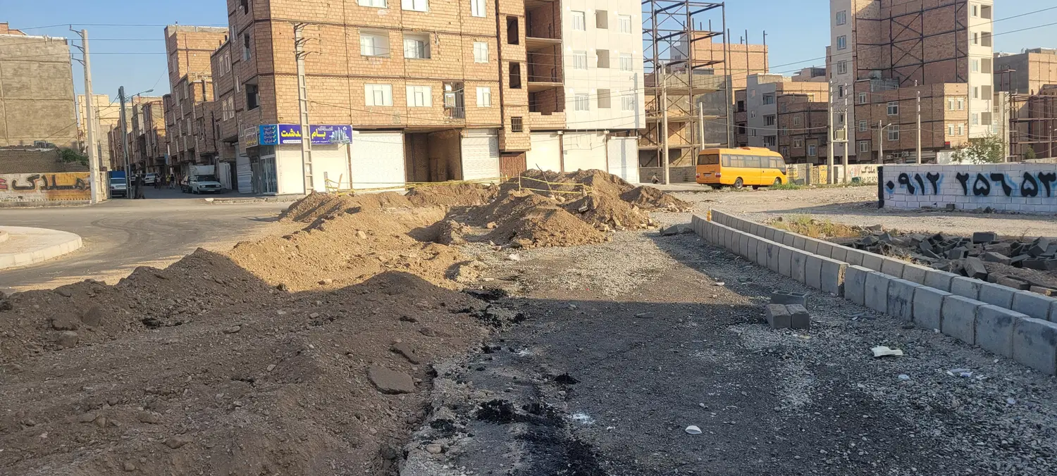 زمین در شریف آباد