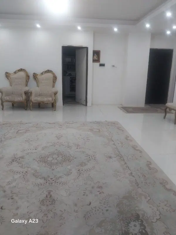 یک واحد آپارتمان ۹۰ متر فول امکانات دو خوابه