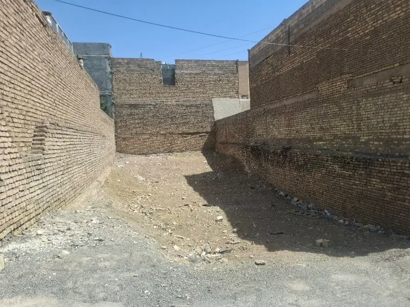 250 متر زمین مسکونی در به ساخت