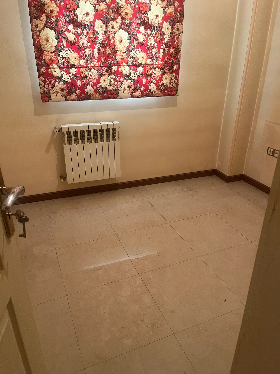 ۶۰ متر دو خوابه فرمانیه آبکوه