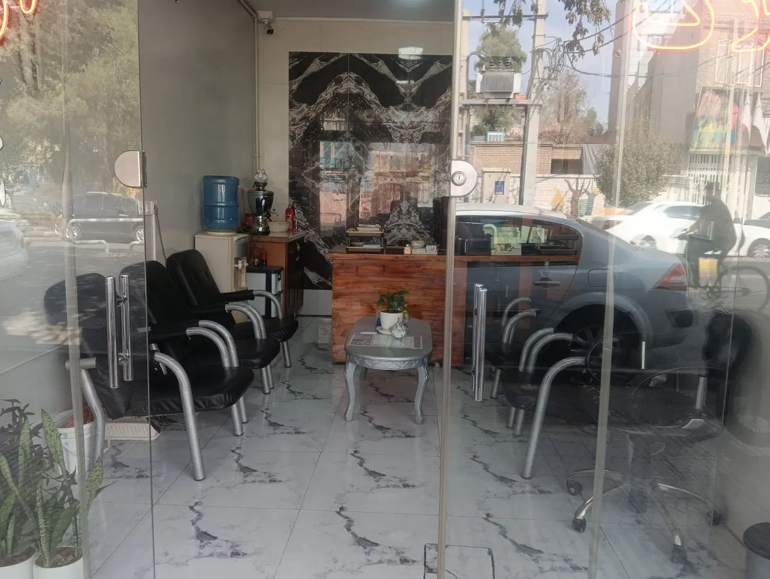مغازه تجاری عطاران