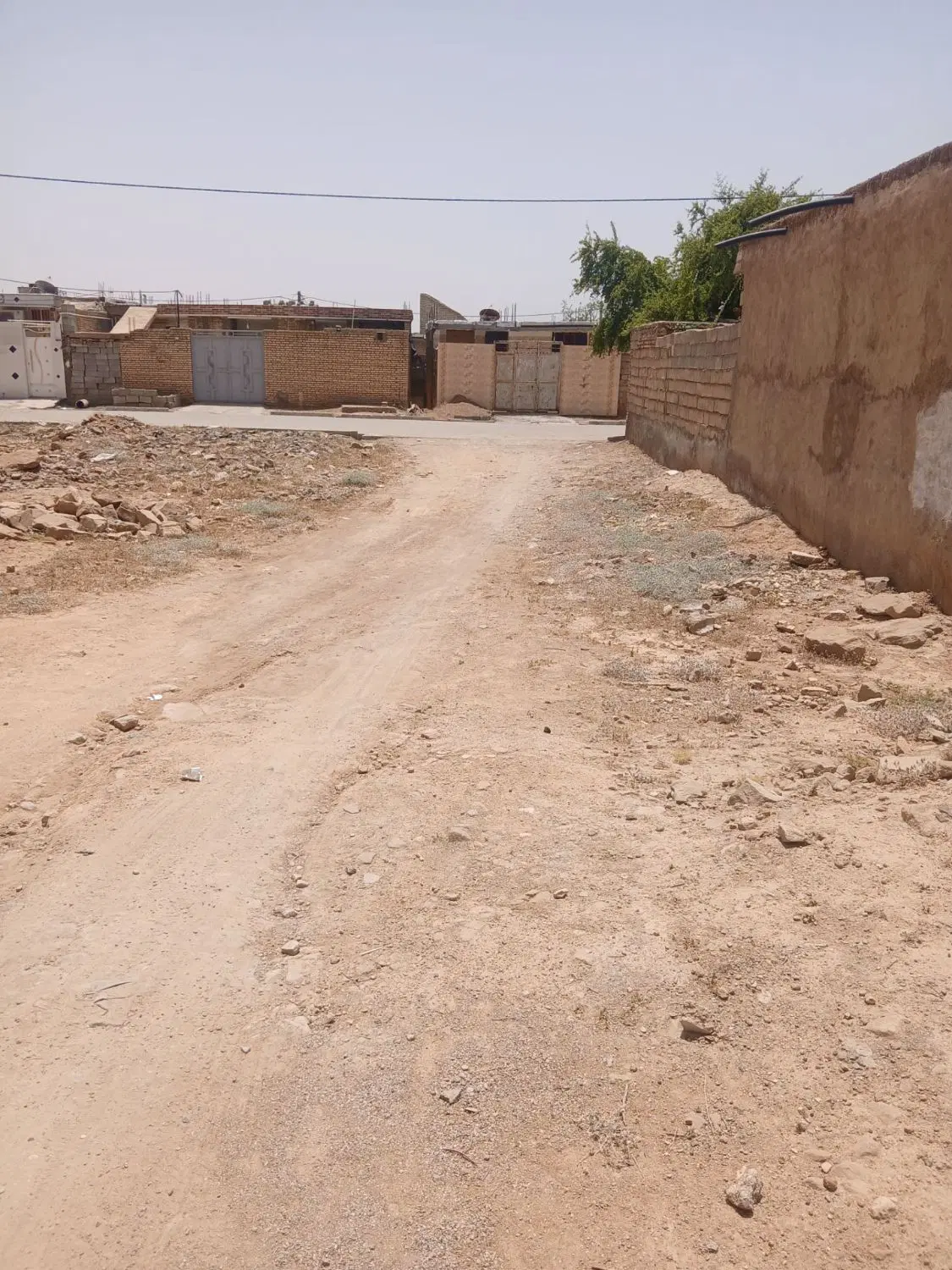 زمین در روستایی خرمن خاک