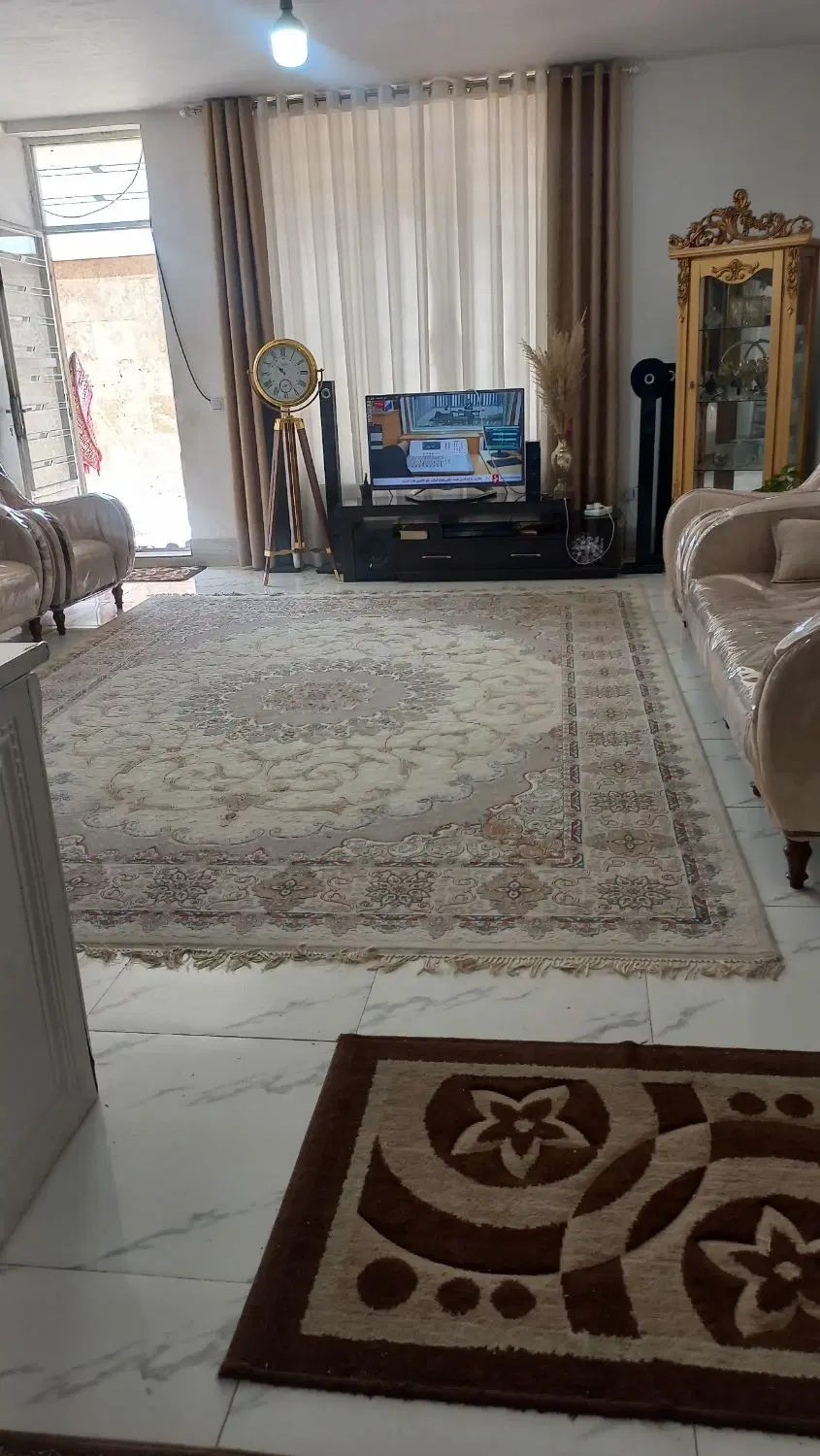 منزل ۱۴۰ متری همکف