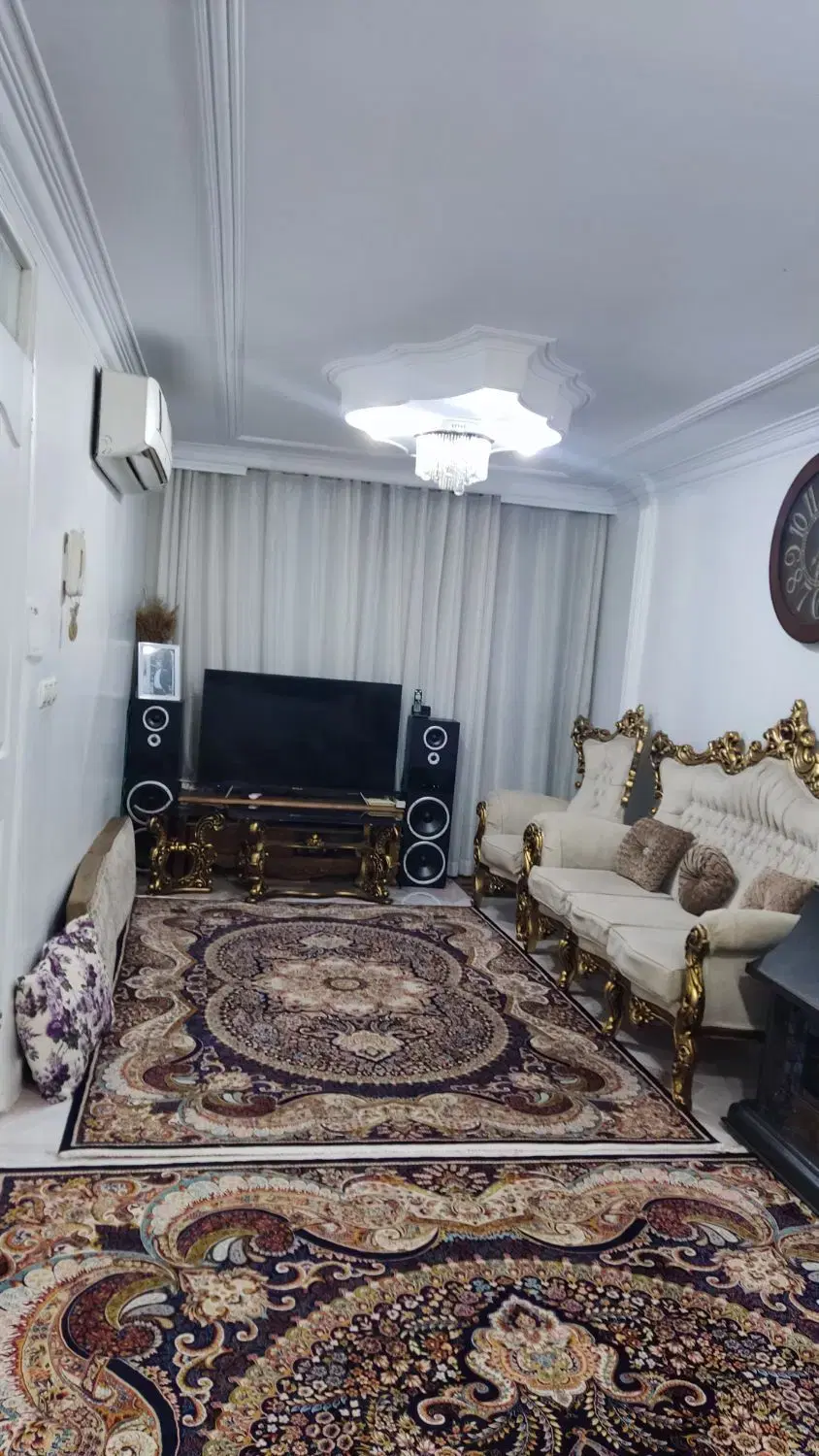 اجاره واحد ۶۰ متری