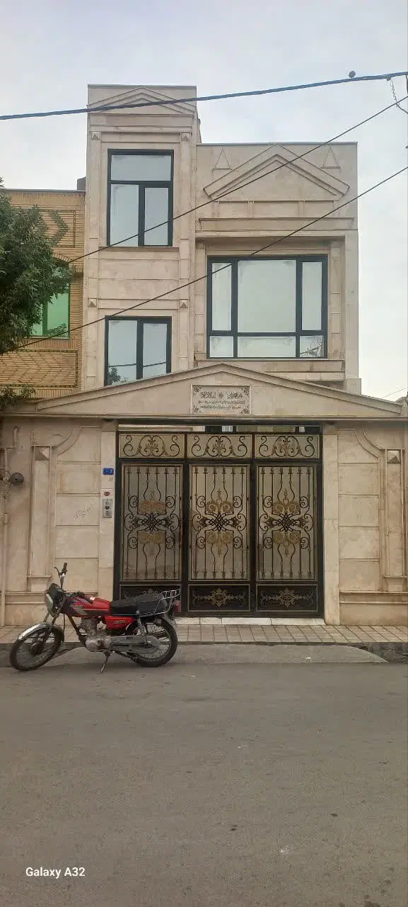 واحد ۱۰۰متری تک خواب