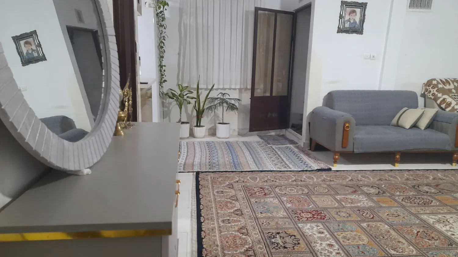 اپارتمان 65 متری طبقه دوم