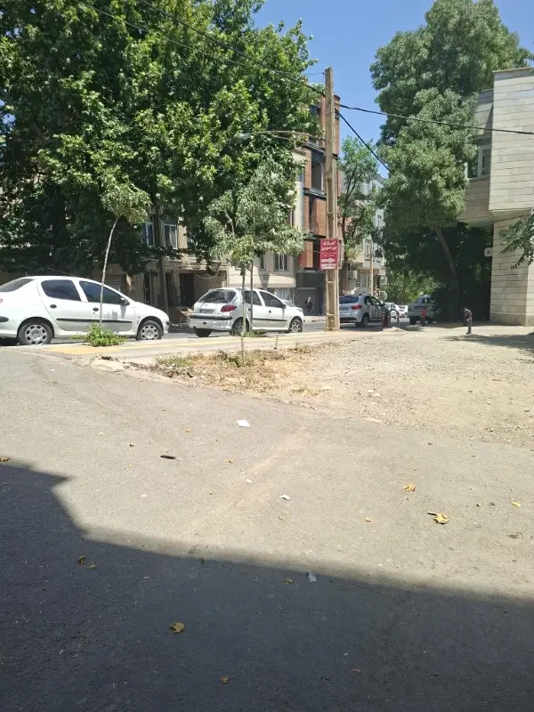 اجاره مغازه ۱۴ متری خ بوعلی پایین داخل پاساژ