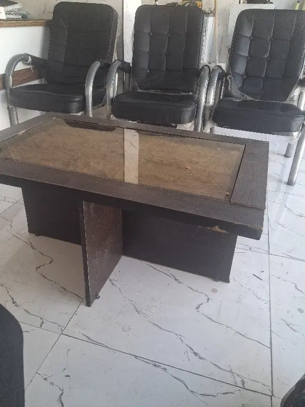 مغازه پاخور دار