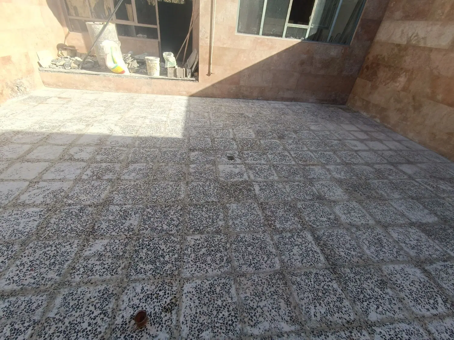همخانه