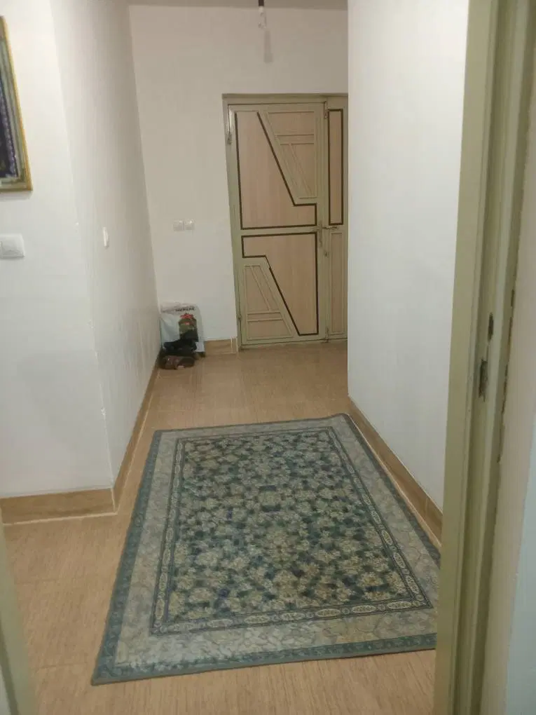 آپارتمان سه واحدی - فرهنگیان یک - رهن کامل