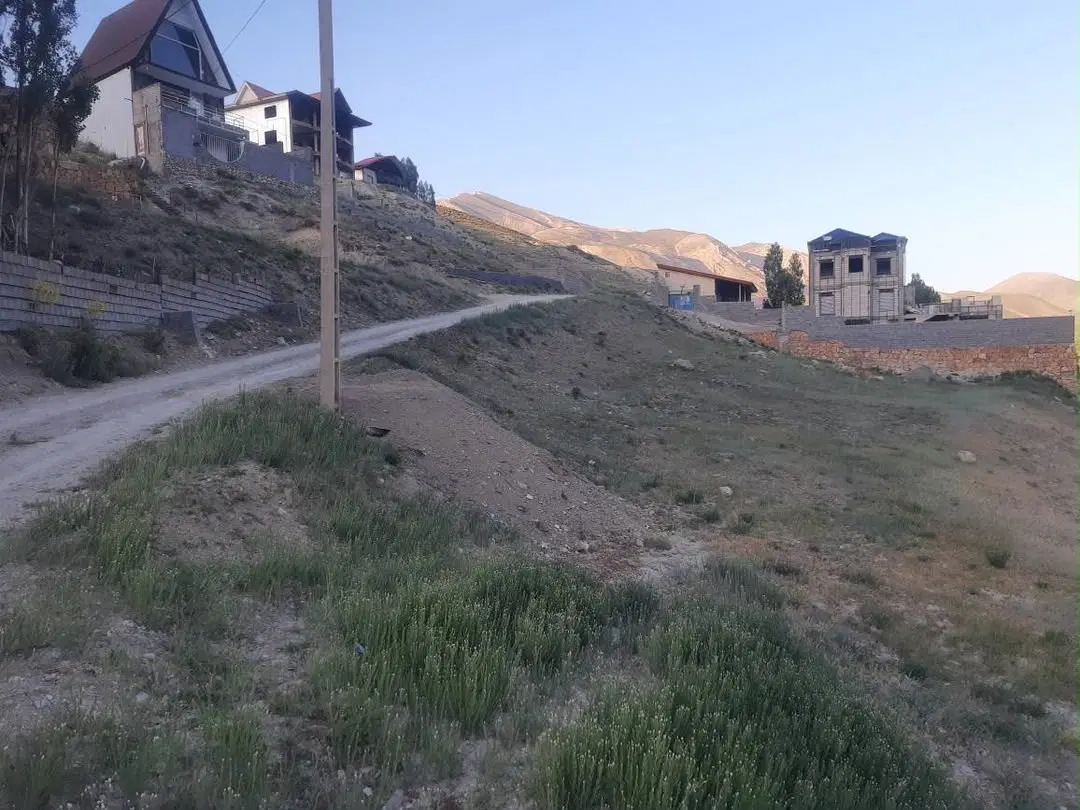 زمین مسکونی