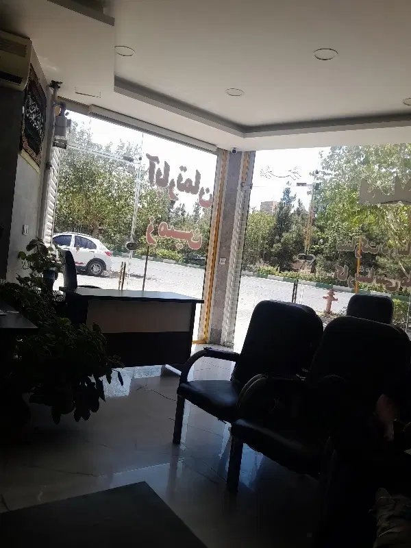۱۵ متر مغازه