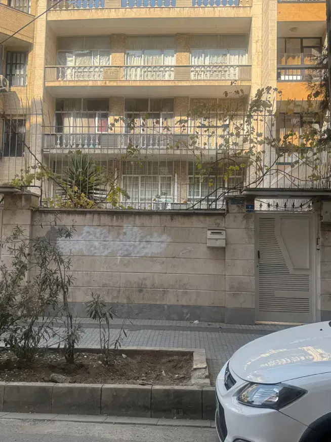 ۳۰۰متر کلنگی شمالی بر ۱۲