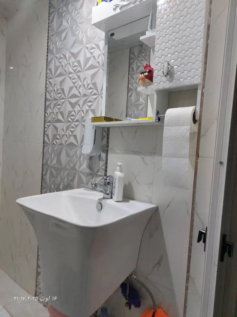 آپارتمان ۱۱۵ متری دو خواب خیابان سعدی