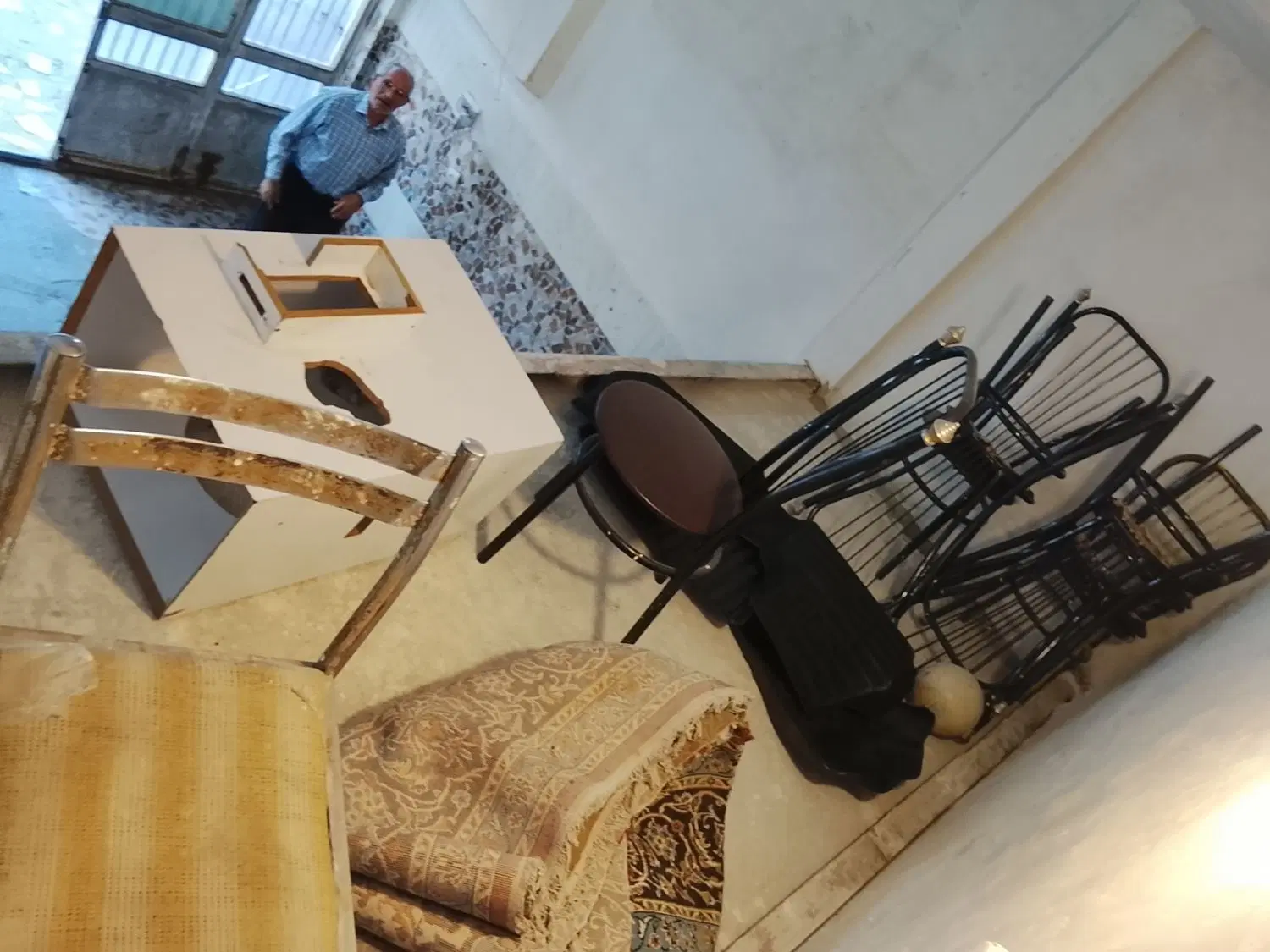رهن و اجاره ی مغازه 28متری درشفیع زاده