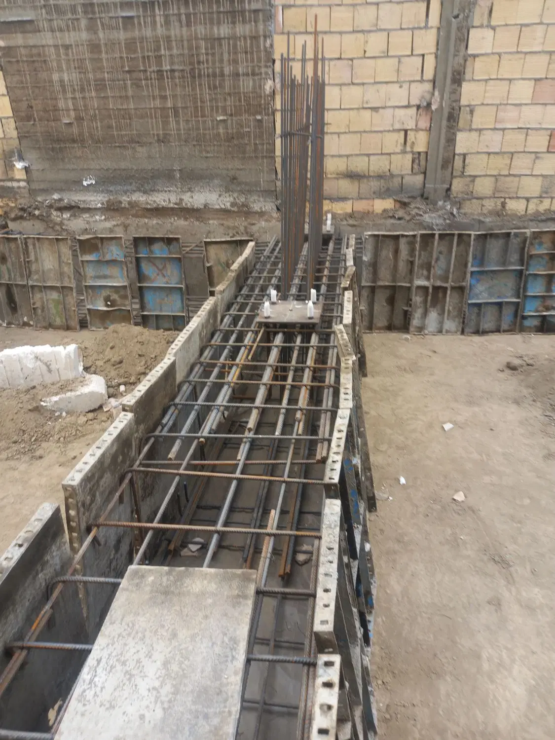 آپارتمان۱۳۰ متری
